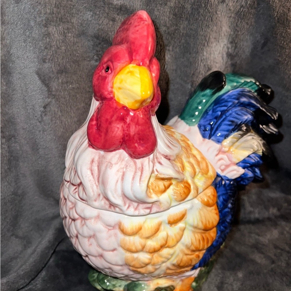 Vibrant Ceramic Rooster Cookie Jar